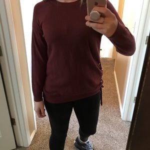 Women’s maroon sweater
